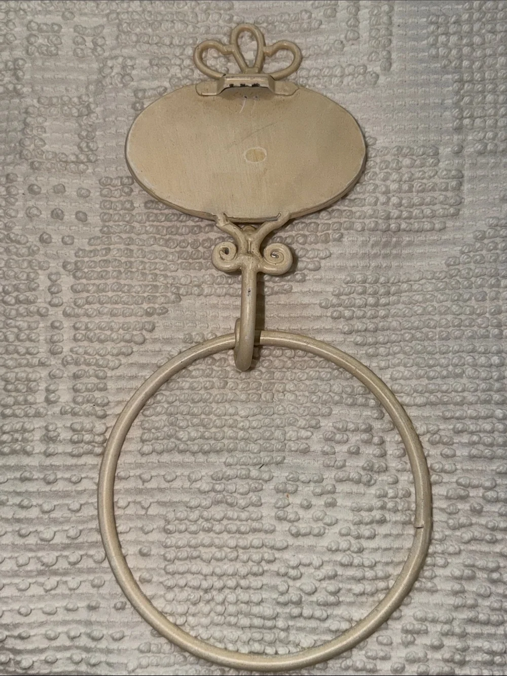 Metal/ iron Ring Hand towel holder vintage